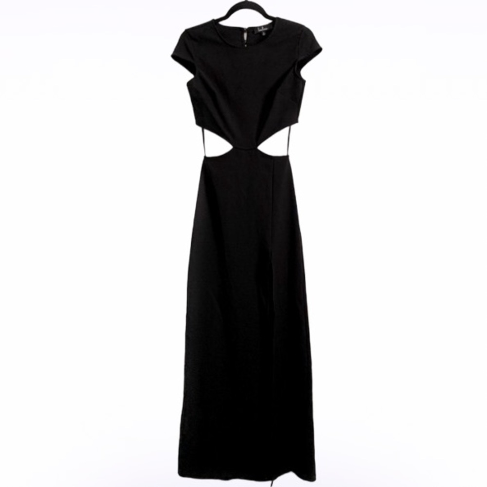 Lulu’s Conversation Piece Black Cap Sleeves Backless Maxi Dress